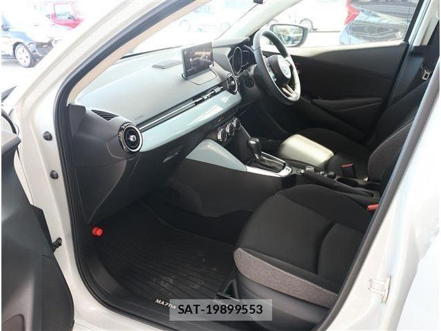 Mazda MAZDA2 2026-04 8354896-16