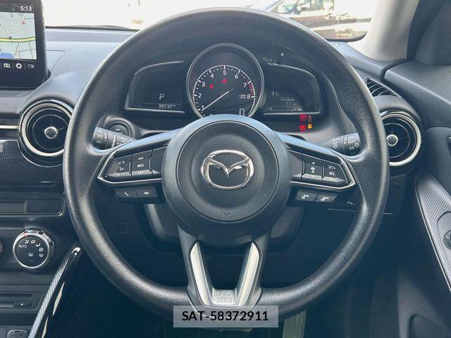 Mazda MAZDA2 2023-10 8354894-2