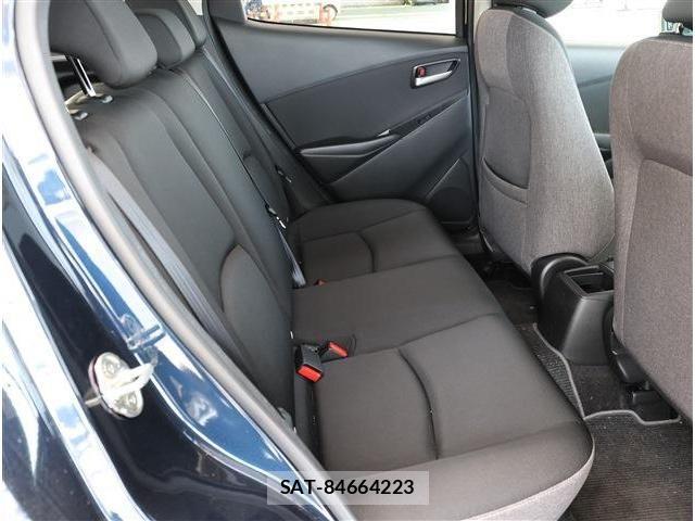 Mazda MAZDA2 2023-11 8354895-13