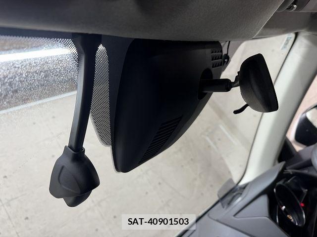 Mazda MAZDA2 2021-08 8366856-9