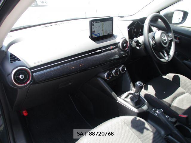 Mazda MAZDA2 2023-05 8366853-11
