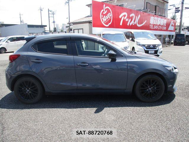 Mazda MAZDA2 2023-05 8366853-7