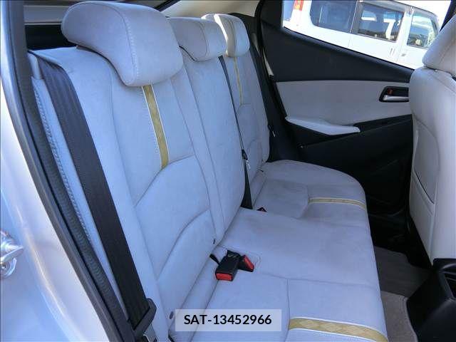 Mazda MAZDA2 2021-12 8371832-16