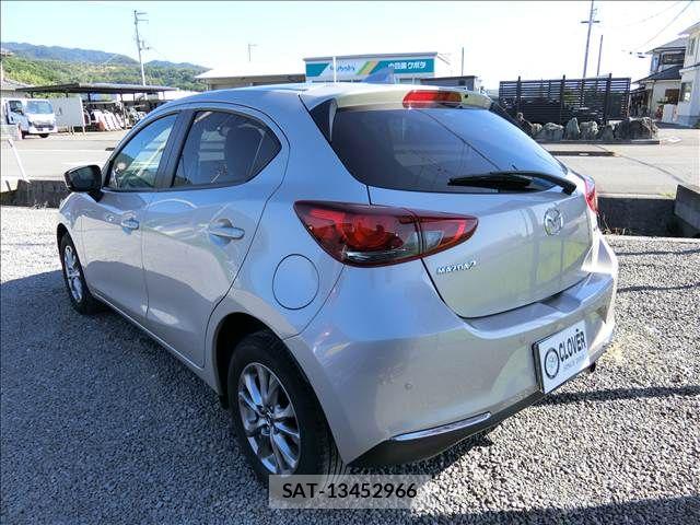 Mazda MAZDA2 2021-12 8371832-6