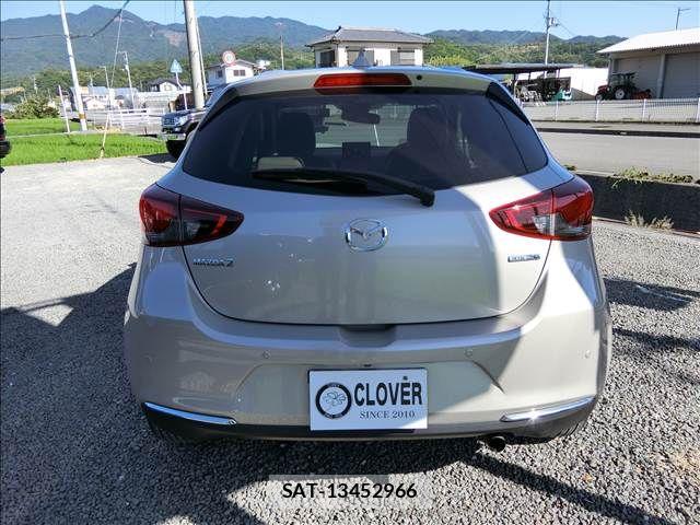 Mazda MAZDA2 2021-12 8371832-7