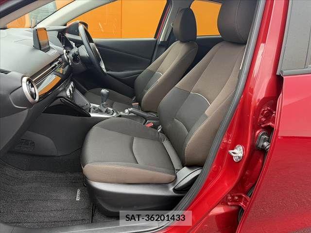 Mazda MAZDA2 2019-09 8413447-16