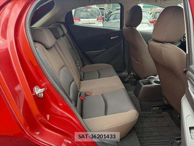 Mazda MAZDA2 2019-09 8413447-19
