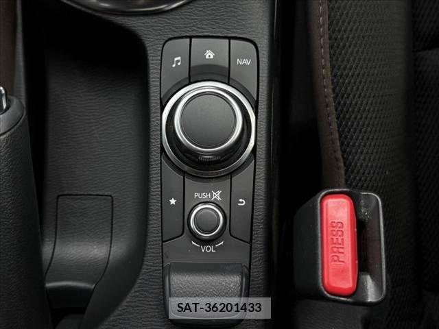 Mazda MAZDA2 2019-09 8413447-28