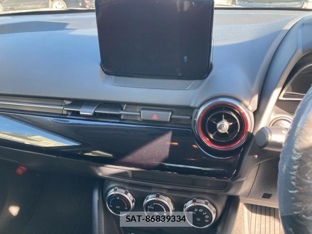 Mazda MAZDA2 2023-09 8413443-19