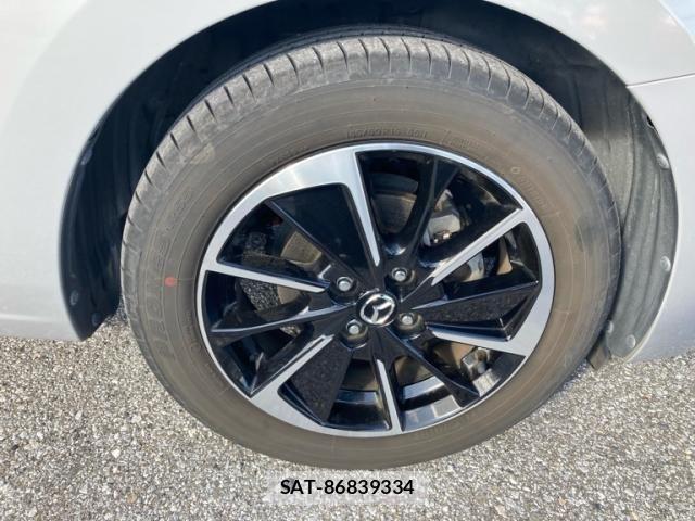 Mazda MAZDA2 2023-09 8413443-4