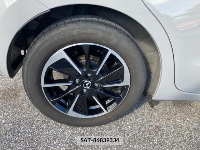 Mazda MAZDA2 2023-09 8413443-5
