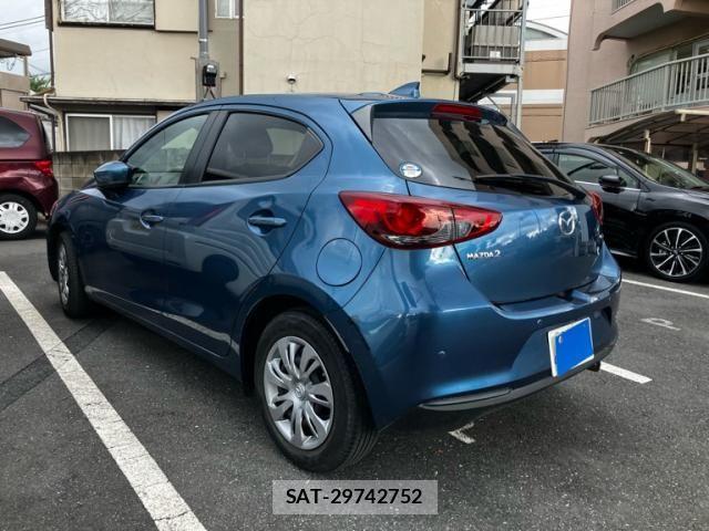 Mazda MAZDA2 2021-08 8438373-3