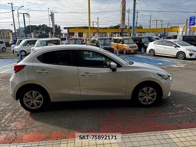 Mazda MAZDA2 2019-09 8525654-5