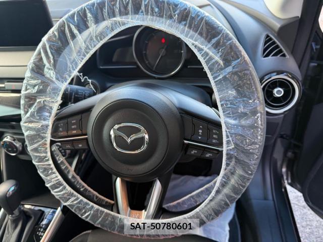 Mazda MAZDA2 2024-04 8525650-5