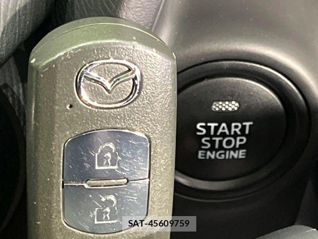 Mazda MAZDA2 2021-02 8525653-6