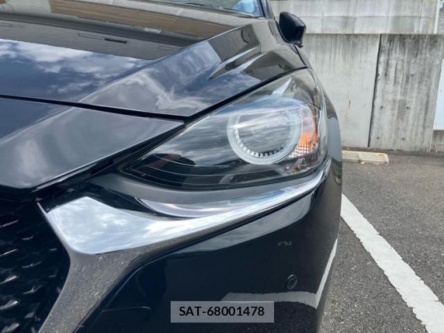 Mazda MAZDA2 2022-01 8562554-6