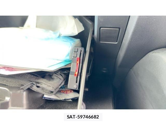 Mazda MAZDA2 2019-12 8627581-12