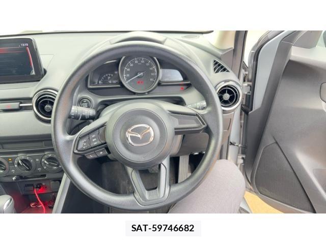 Mazda MAZDA2 2019-12 8627581-8
