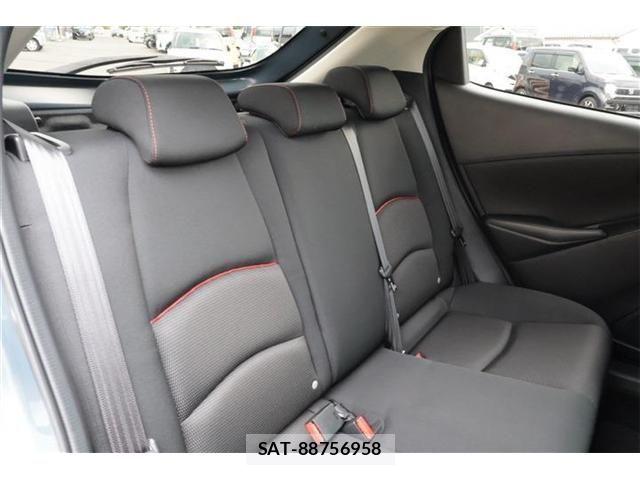 Mazda MAZDA2 2022-09 8743648-11