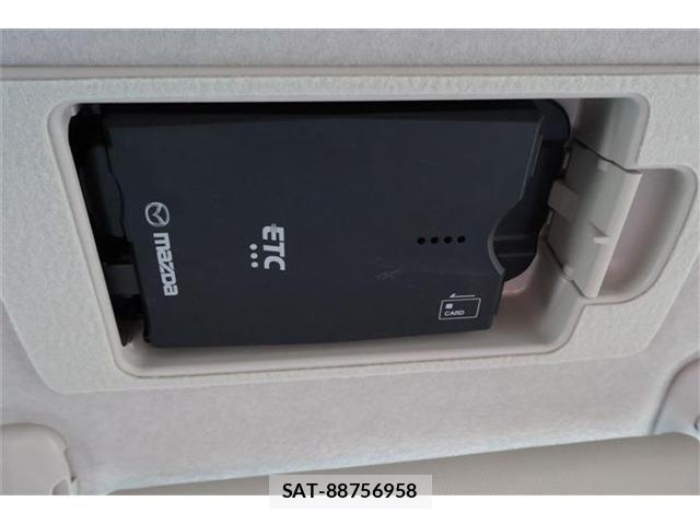 Mazda MAZDA2 2022-09 8743648-7