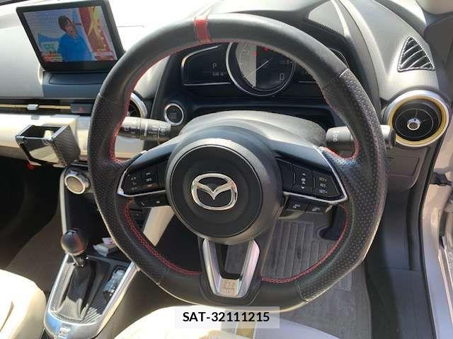 Mazda MAZDA2 2022-03 8743651-9