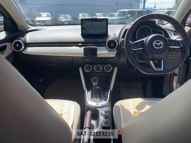 Mazda MAZDA2 2022-03 8743651-15