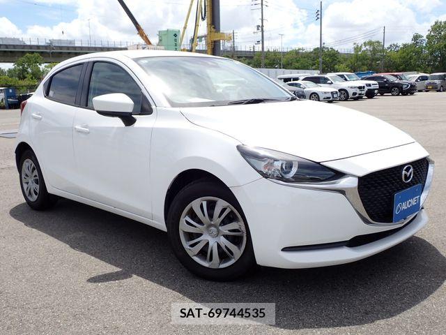 Mazda MAZDA2 2022-08 8796564-0