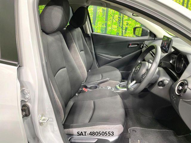 Mazda MAZDA2 2023-05 8796568-9