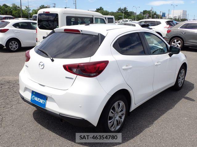 Mazda MAZDA2 2022-08 8796565-8