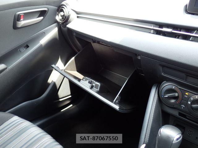 Mazda MAZDA2 2021-06 8830141-14