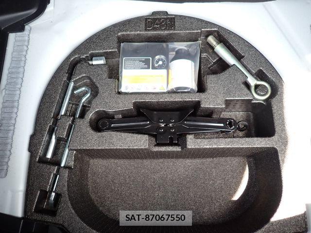 Mazda MAZDA2 2021-06 8830141-18