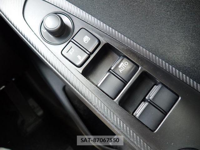 Mazda MAZDA2 2021-06 8830141-6