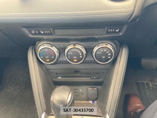 Mazda MAZDA2 2019-09 8830140-15