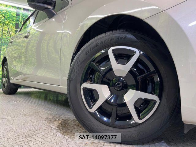 Mazda MAZDA2 2023-06 8830138-13