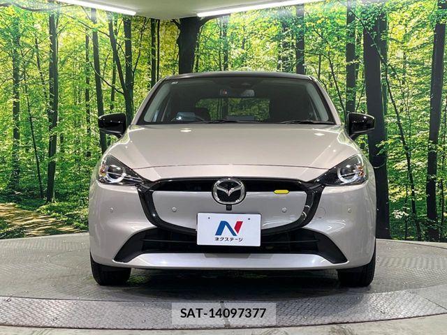 Mazda MAZDA2 2023-06 8830138-14