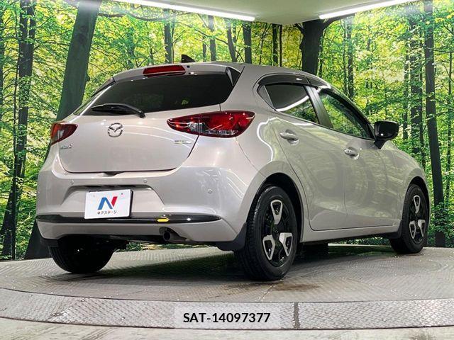 Mazda MAZDA2 2023-06 8830138-17