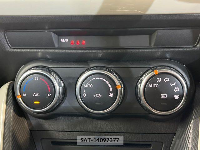 Mazda MAZDA2 2023-06 8830138-6