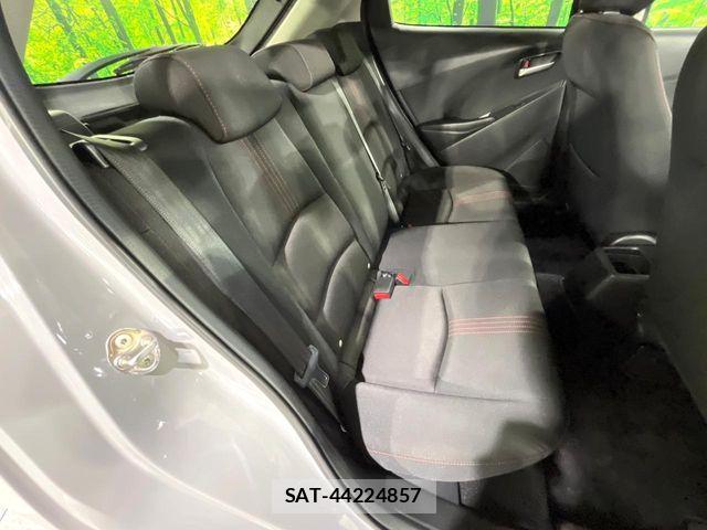 Mazda MAZDA2 2023-05 8830131-8