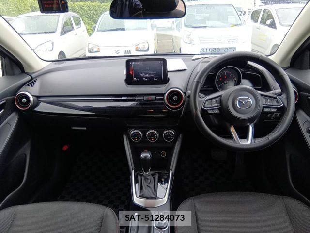 Mazda MAZDA2 2021-08 8849703-1