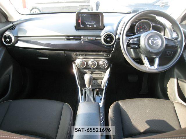 Mazda MAZDA2 2019-12 8871392-16