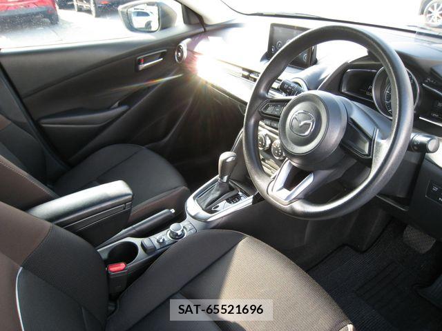 Mazda MAZDA2 2019-12 8871392-1