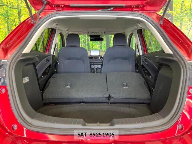 Mazda MAZDA2 2019-09 8883878-9