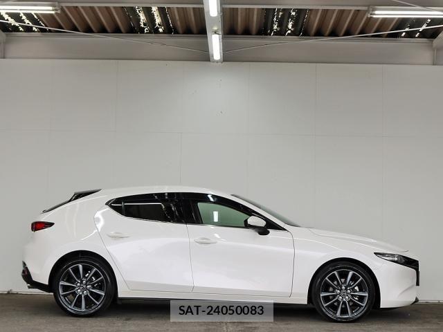 Mazda MAZDA3 2022-10 795693-8