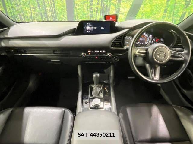 Mazda MAZDA3 2019-07 921257-1