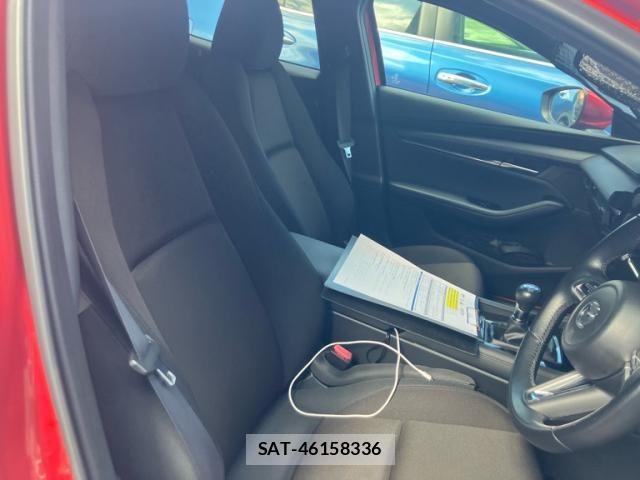 Mazda MAZDA3 2021-07 1292308-10