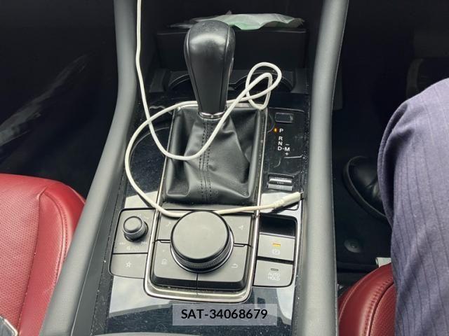 Mazda MAZDA3 2020-01 1366605-24