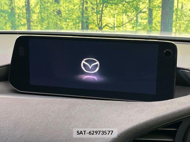 Mazda MAZDA3 2024-02 1826432-3