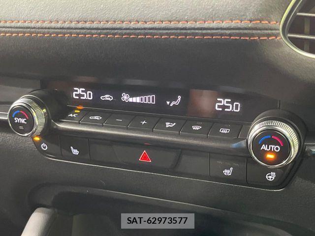 Mazda MAZDA3 2024-02 1826432-6