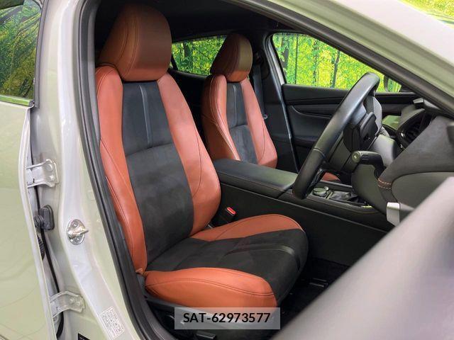 Mazda MAZDA3 2024-02 1826432-7