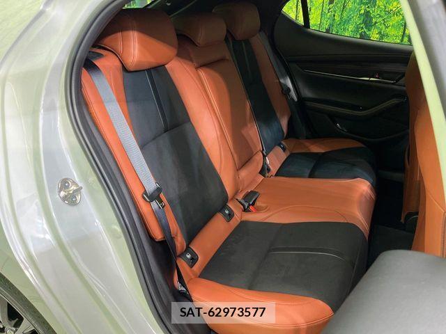 Mazda MAZDA3 2024-02 1826432-8